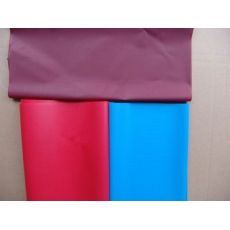 PVC各種彩色塑料薄膜、地板保護(hù)膜A級(jí)AB級(jí)阻燃不阻燃膠帶膜